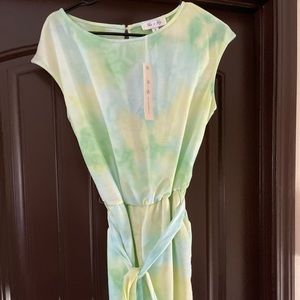 Womens ROMPER. NWT